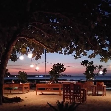 Salili Bungalow Gili Air Exterior photo