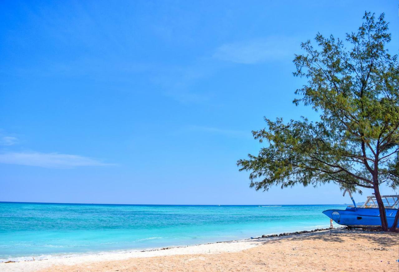 Salili Bungalow Gili Air Exterior photo