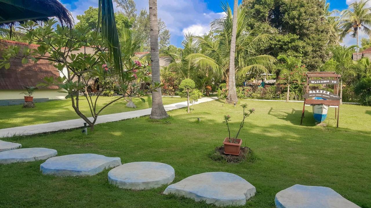 Salili Bungalow Gili Air Exterior photo